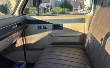 Gmc-sierra-1500-1985-custom-2