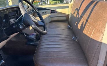 Gmc-sierra-1500-1985-custom-7