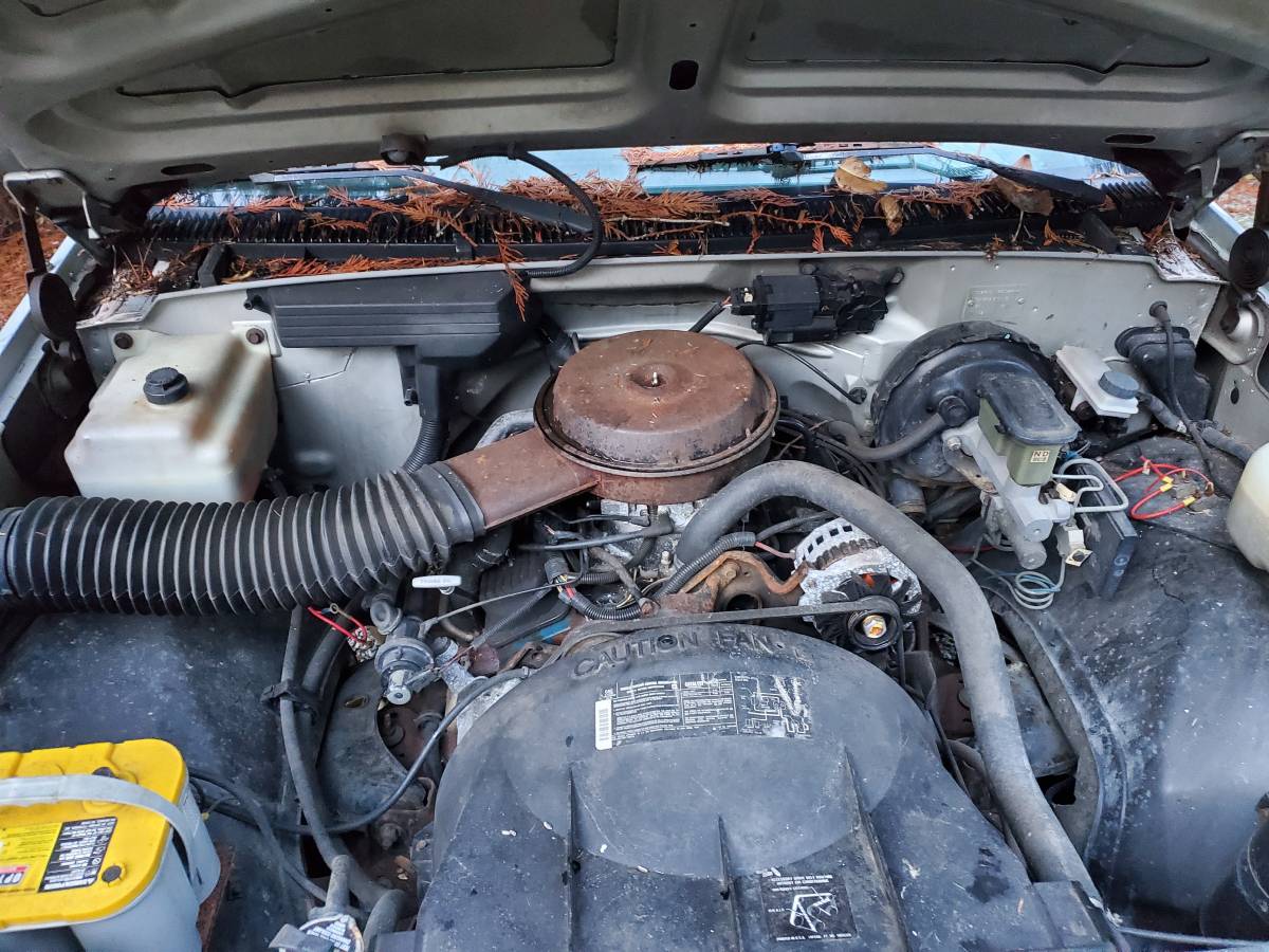 Gmc-sierra-1500-1988-grey-2