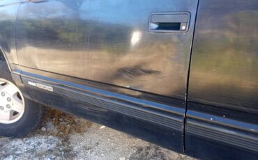 Gmc-sierra-1500-1993-black-2