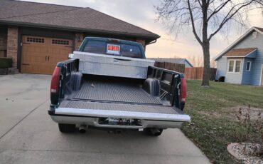 Gmc-sierra-1500-1995-green-1