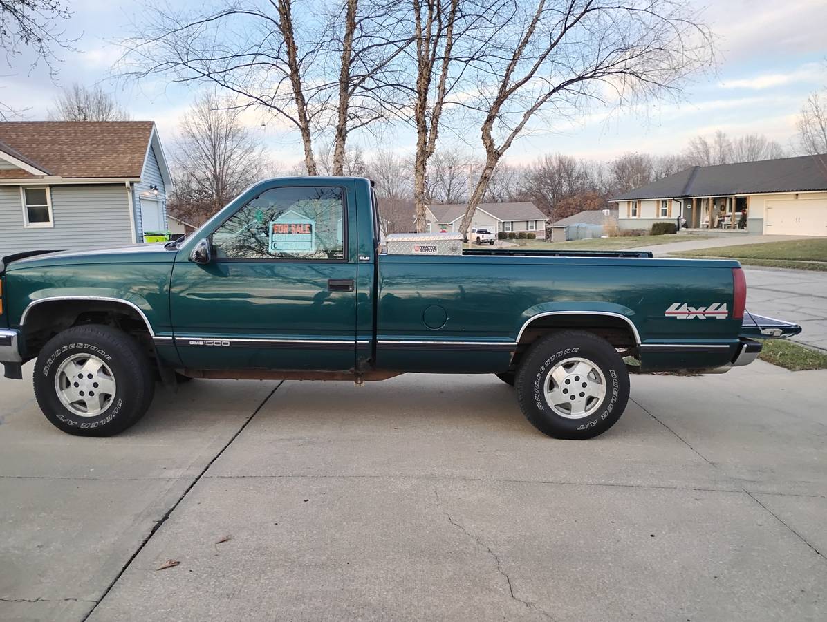 Gmc-sierra-1500-1995-green