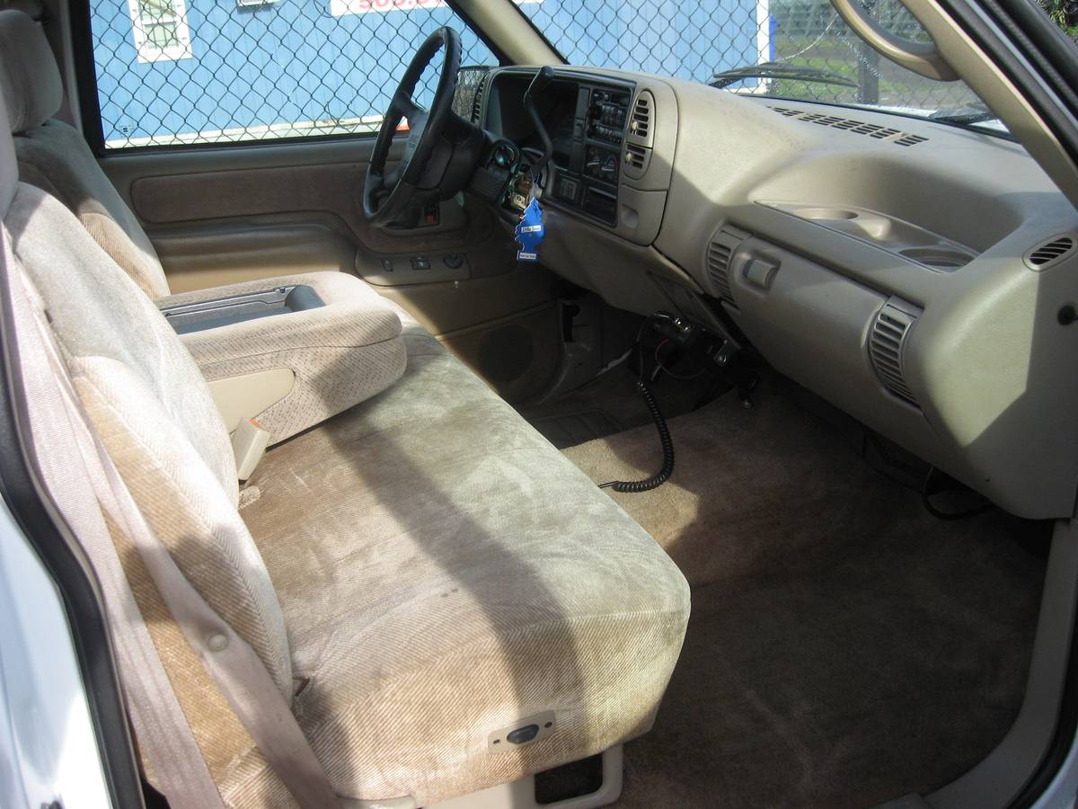 Gmc-sierra-1500-1996-51