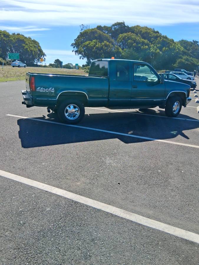 Gmc-sierra-1500-1996-green-3