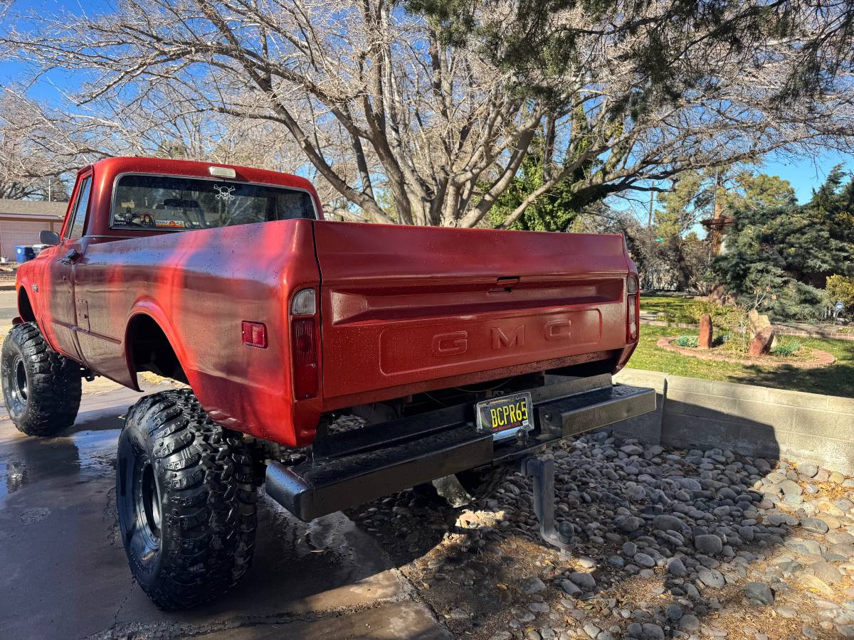 Gmc-sierra-1969-6