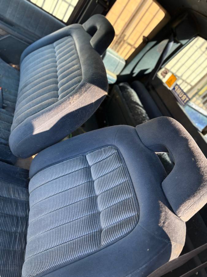 Gmc-sierra-1993-blue-6