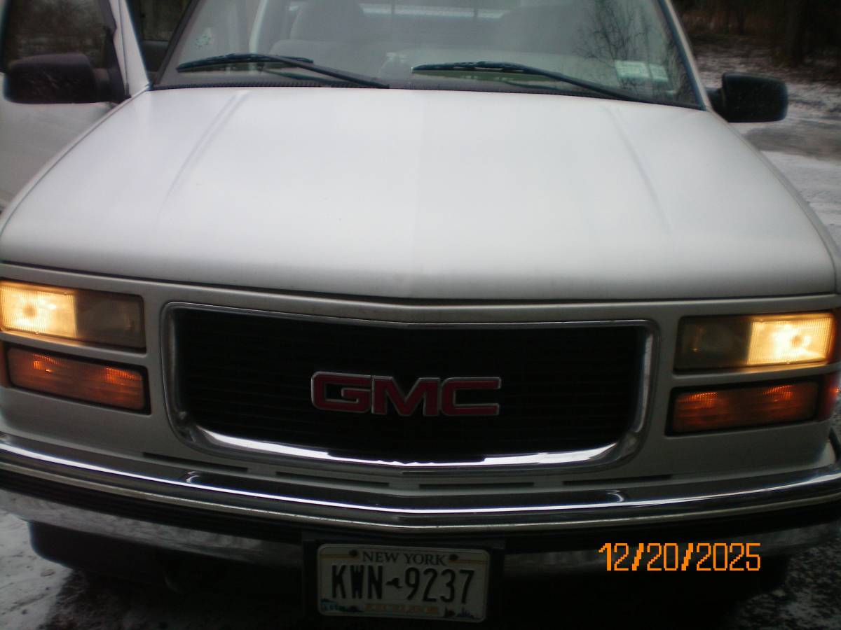 Gmc-sierra-1996-8