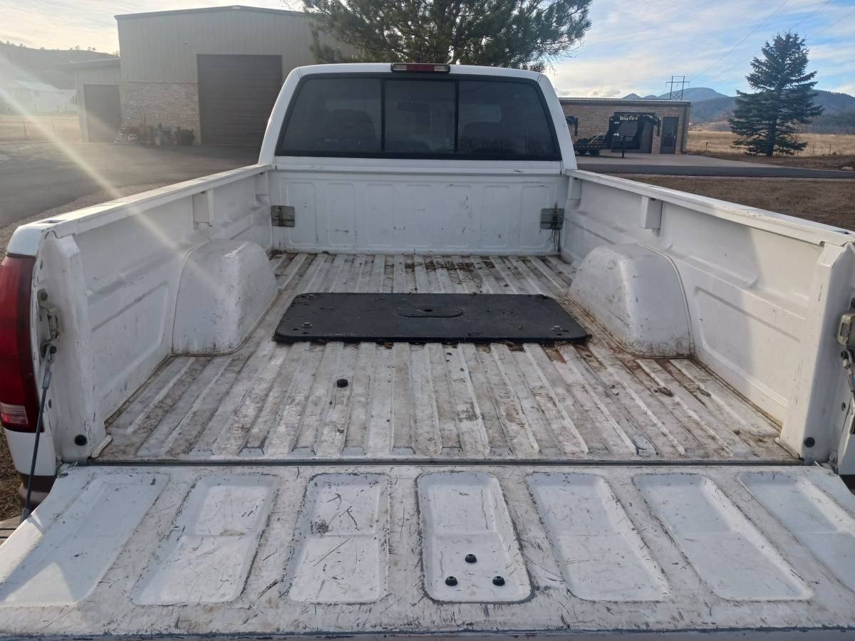 Gmc-sierra-2500-diesel-1995-white-4