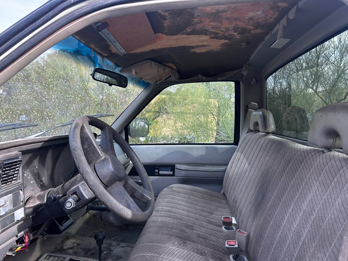 Gmc-sierra-2500hd-1994-white-2