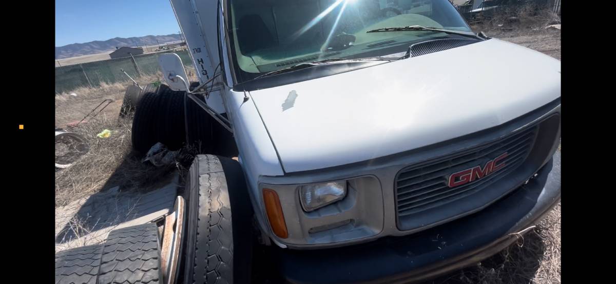 Gmc-sierra-3500-hd-1993-white