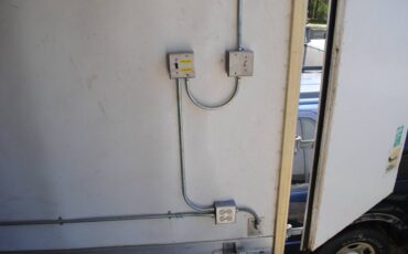 Gmc-sierra-c6000-diesel-1981-red-16