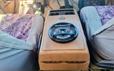 Gmc-sierra-classic-1984-8