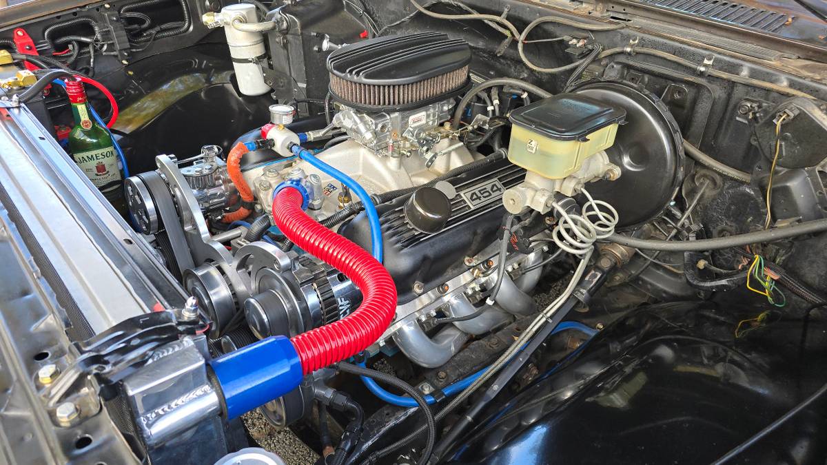 Gmc-sierra-classic-1986-brown-18