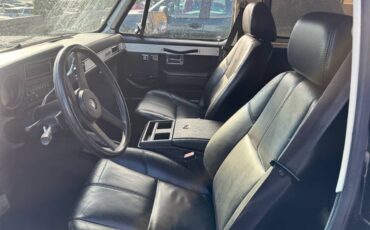 Gmc-sierra-classic-jimmy-k5-1985-black-18