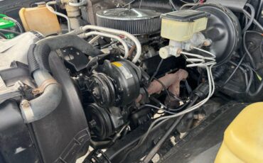 Gmc-sierra-classic-jimmy-k5-1985-black-20