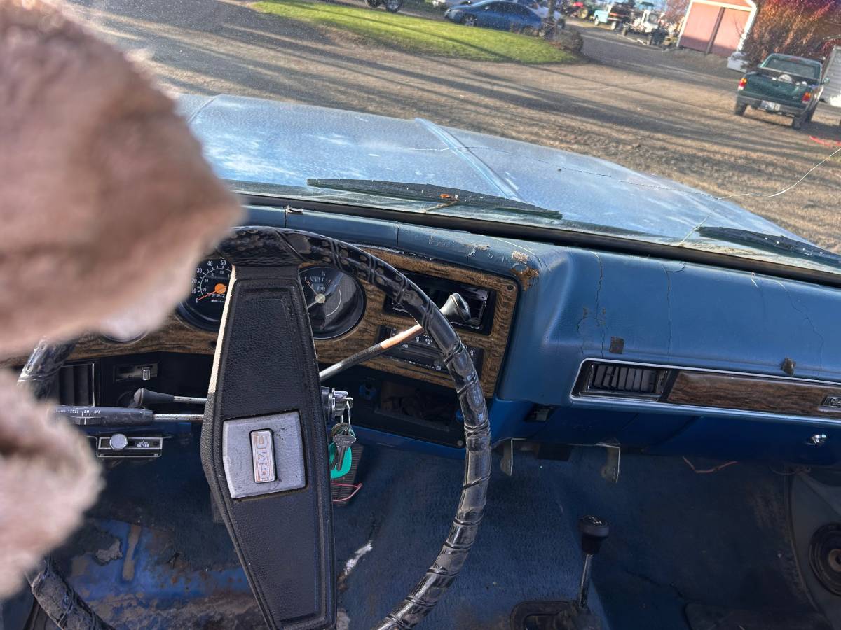 Gmc-sierra-classic-k25-1977-blue-11