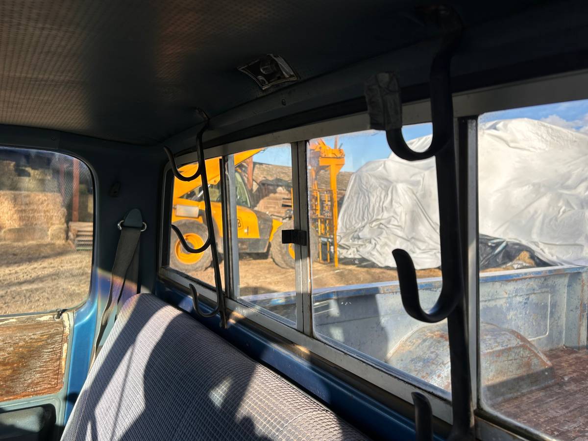 Gmc-sierra-classic-k25-1977-blue-12