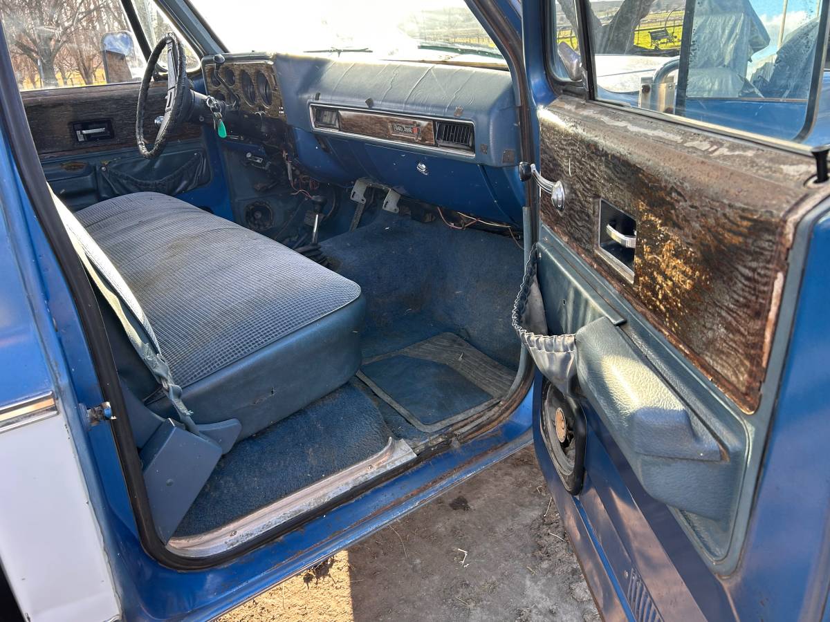 Gmc-sierra-classic-k25-1977-blue-8