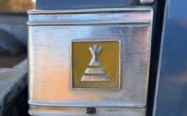 Gmc-sierra-classic-k25-1977-blue-9