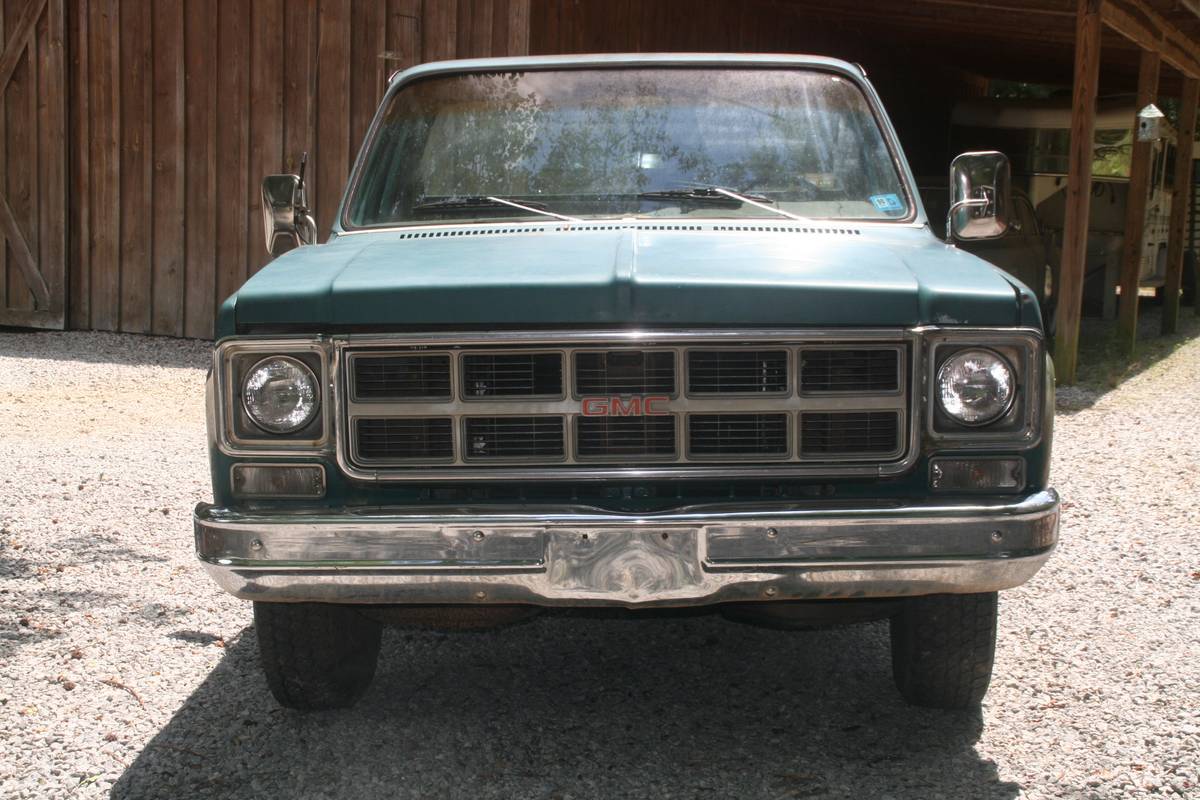Gmc-sierra-grande-2500-1978-green-12