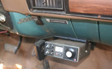 Gmc-sierra-grande-2500-1978-green-13