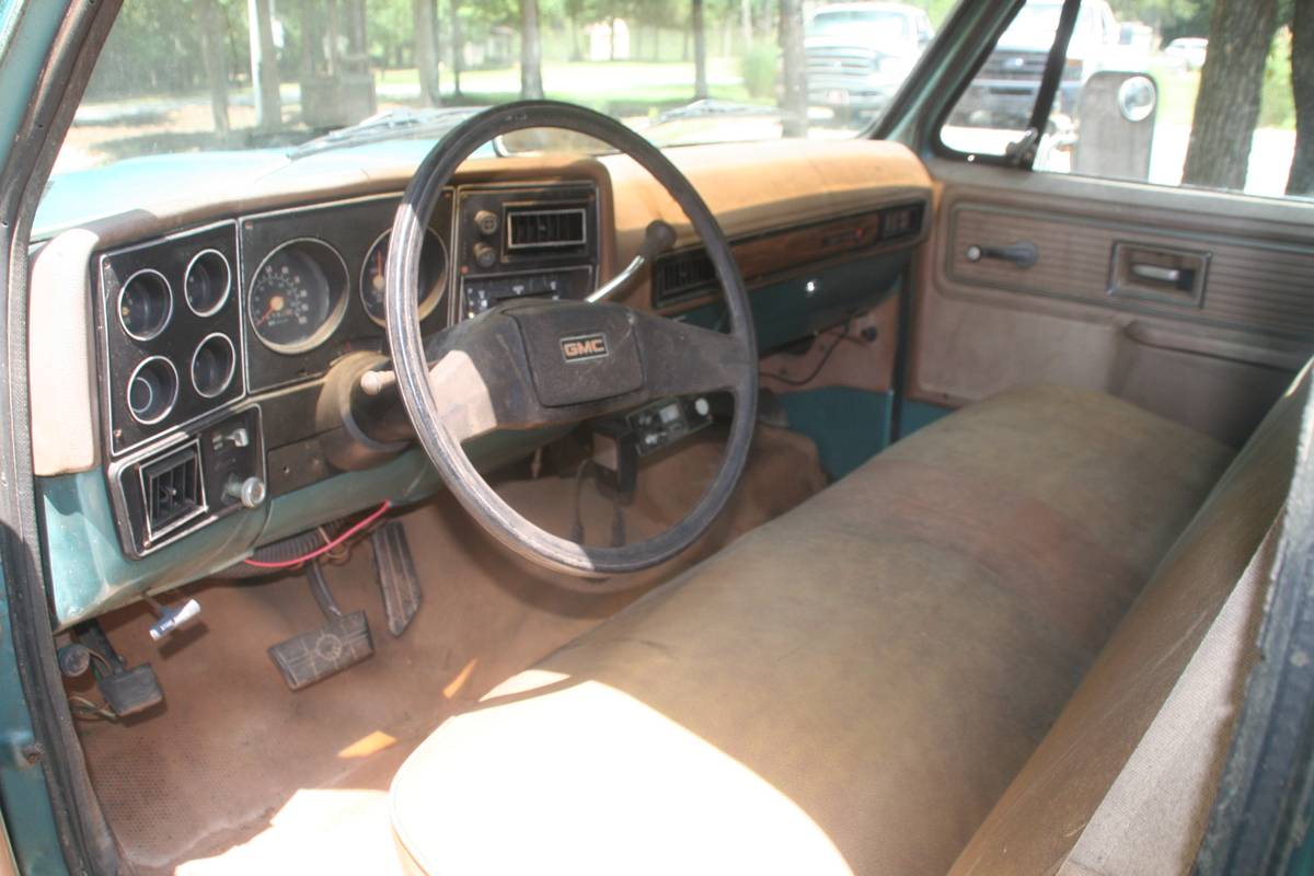 Gmc-sierra-grande-2500-1978-green-7