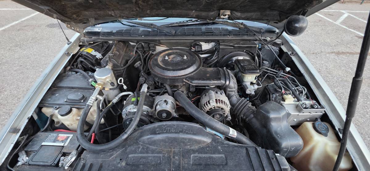 Gmc-sonoma-1994-custom-10