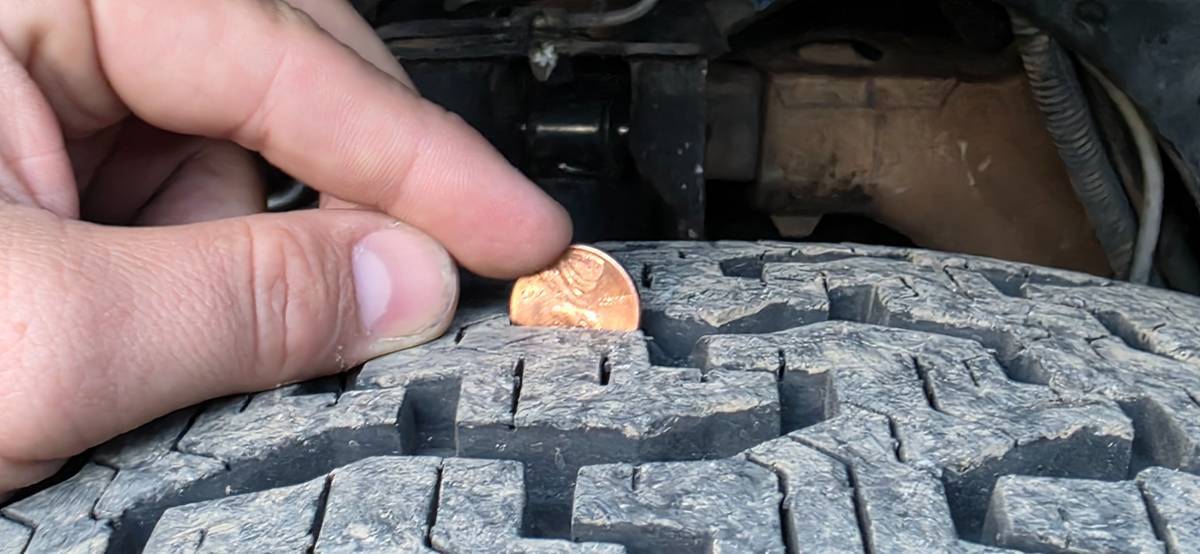 Gmc-sonoma-1994-custom-11