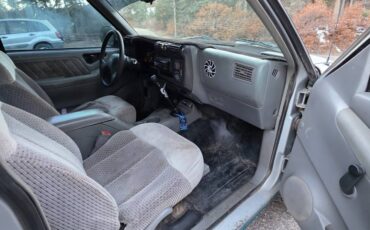 Gmc-sonoma-1994-custom-8