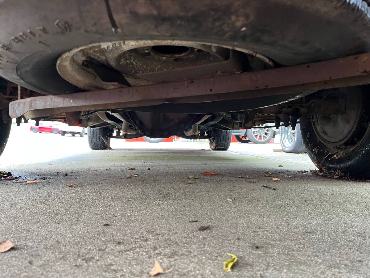 Gmc-stepside-pickup-1972-blue-19