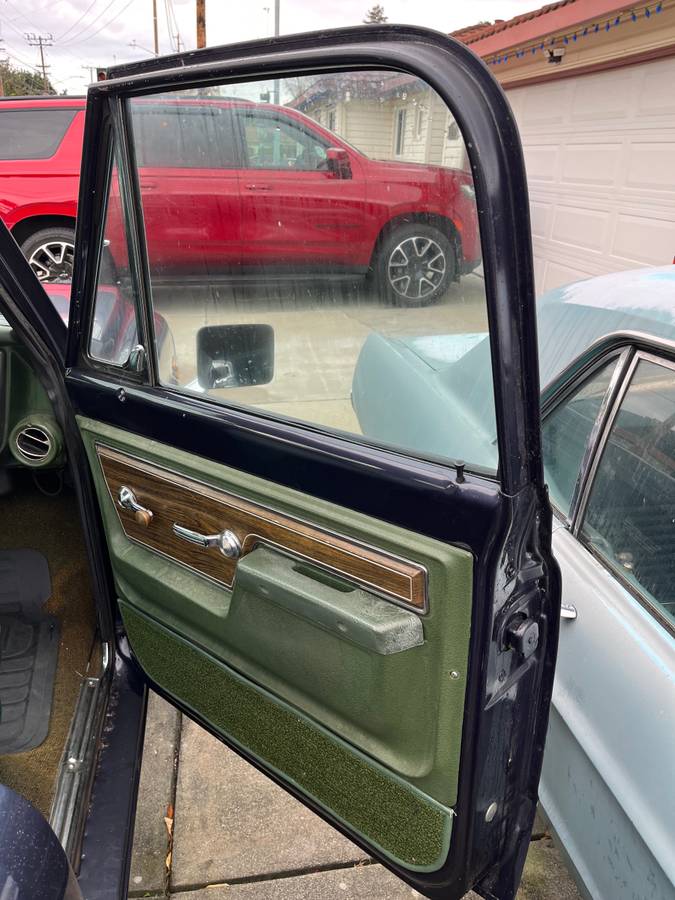 Gmc-stepside-pickup-1972-blue-22