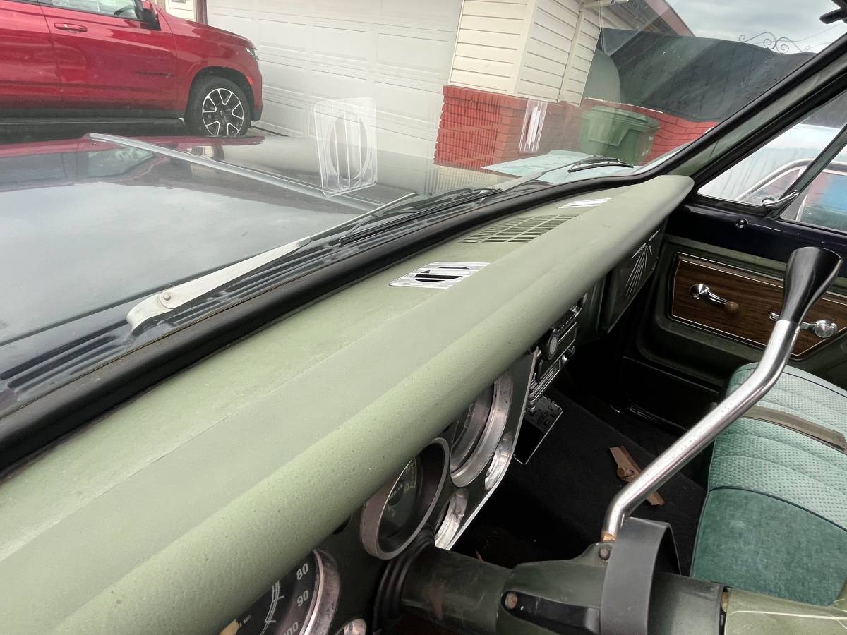 Gmc-stepside-pickup-1972-blue-23