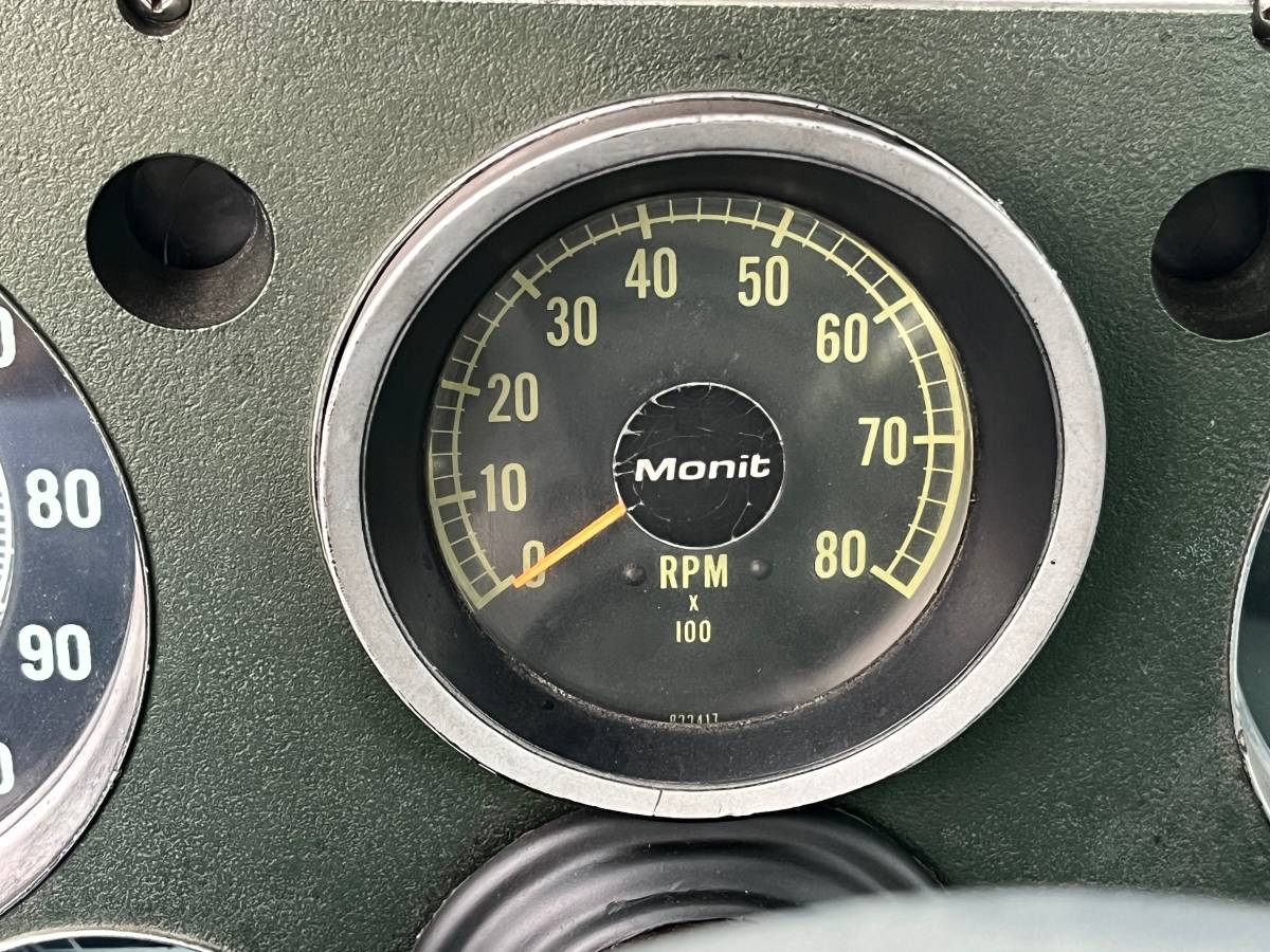 Gmc-stepside-pickup-1972-blue-8