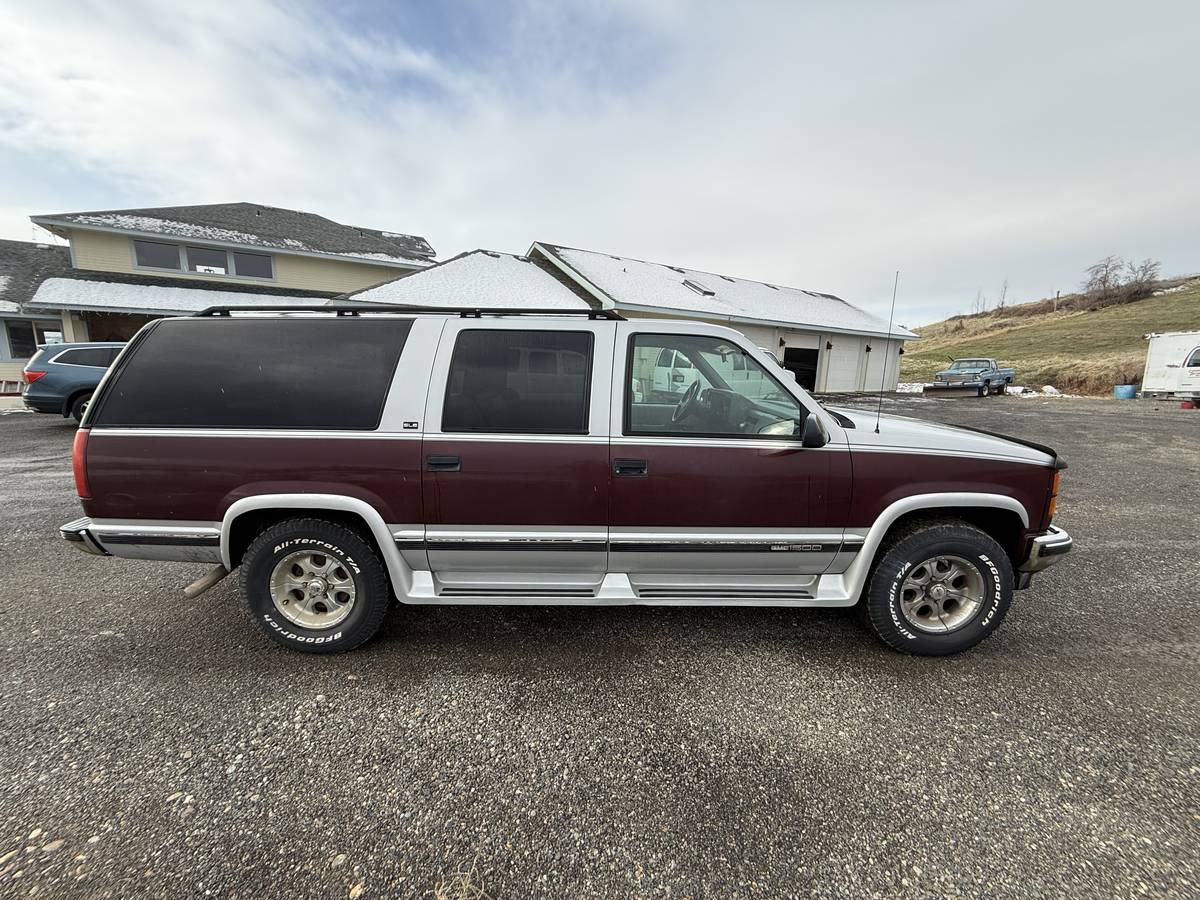 Gmc-suburban-1500-1994-3