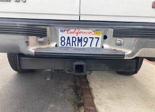 Gmc-suburban-1996-white-1