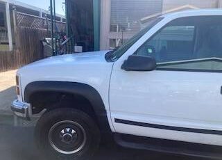 Gmc-suburban-1996-white-7