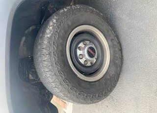 Gmc-suburban-1996-white-8