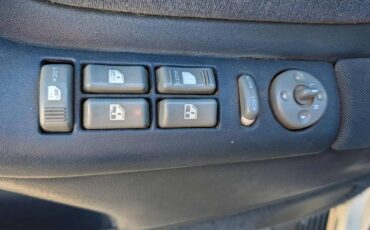 Gmc-suburban-2500-1996-white-13