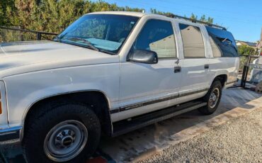Gmc-suburban-2500-1996-white