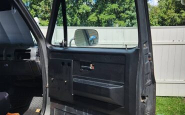 Gmc-suburban-34-ton-nominal-1987-5