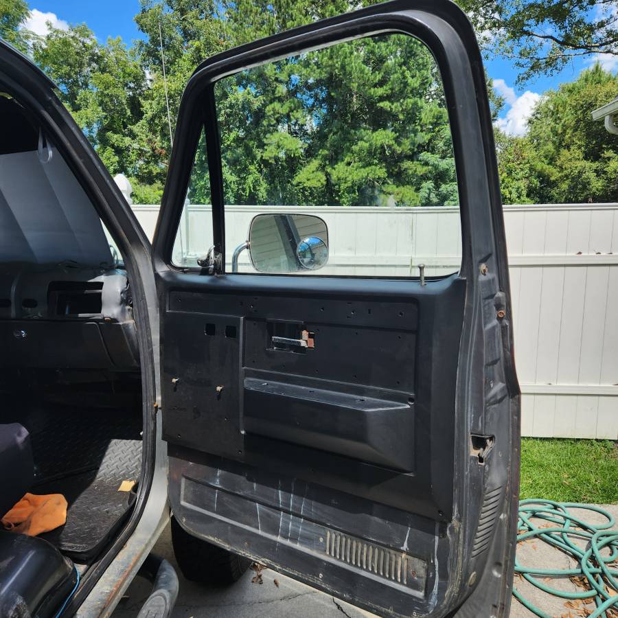 Gmc-suburban-34-ton-nominal-1987-5