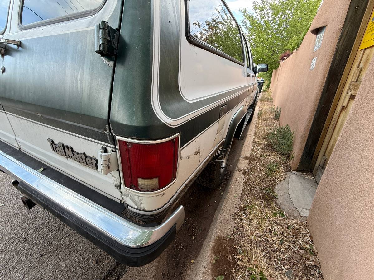 Gmc-suburban-v1500-4x4-1990-16