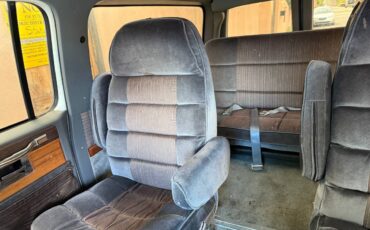 Gmc-suburban-v1500-4x4-1990-2