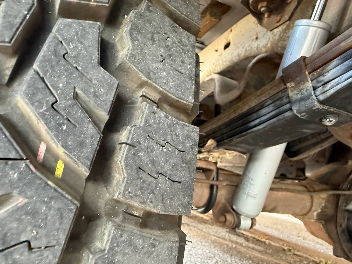 Gmc-suburban-v1500-4x4-1990-20