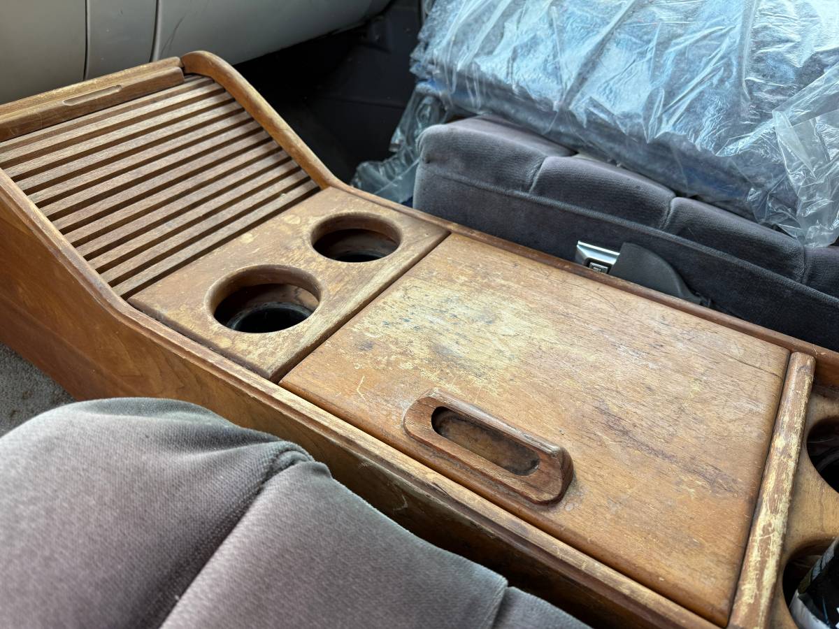 Gmc-suburban-v1500-4x4-1990-7