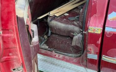 Gmc-truck-2500-1984-red-6