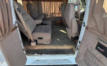 Gmc-vandura-2500-1992-white-10