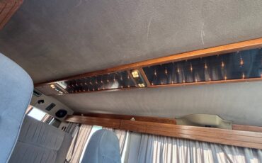 Gmc-vandura-2500-1992-white-13