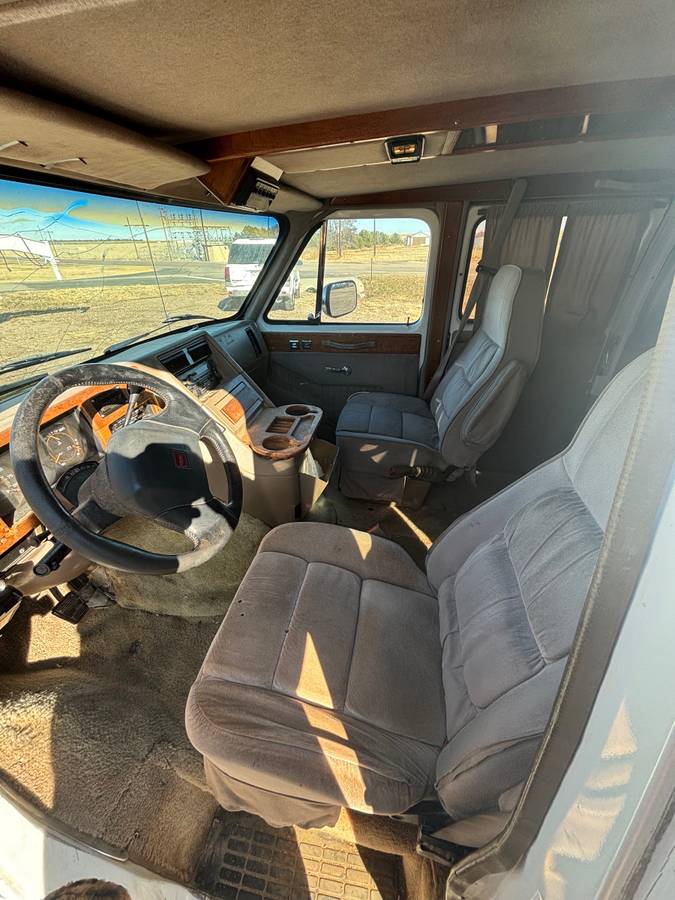 Gmc-vandura-2500-1992-white-8