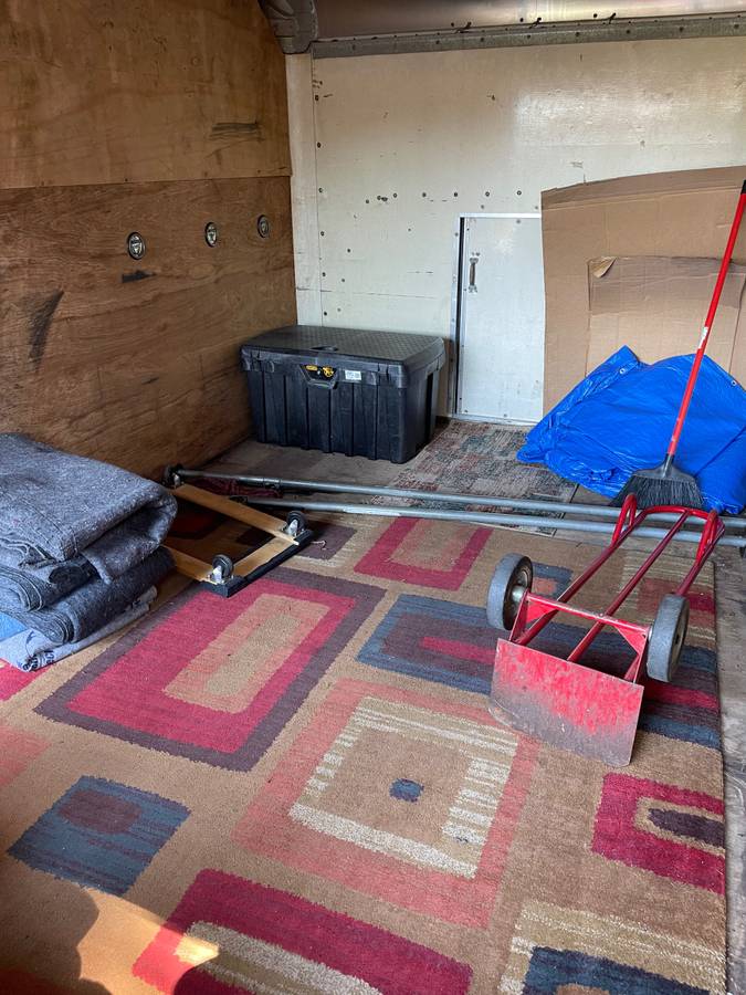 Gmc-vandura-cut-away-1996-white-7